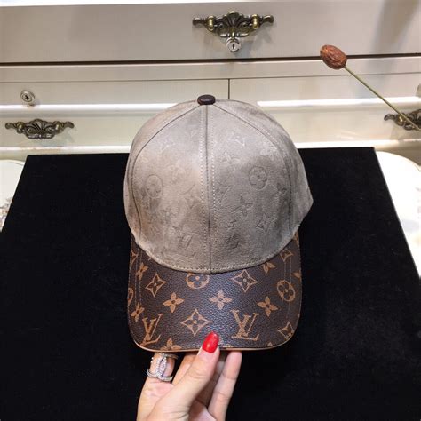 louis vuitton hat mens|louis vuitton fitted hats.